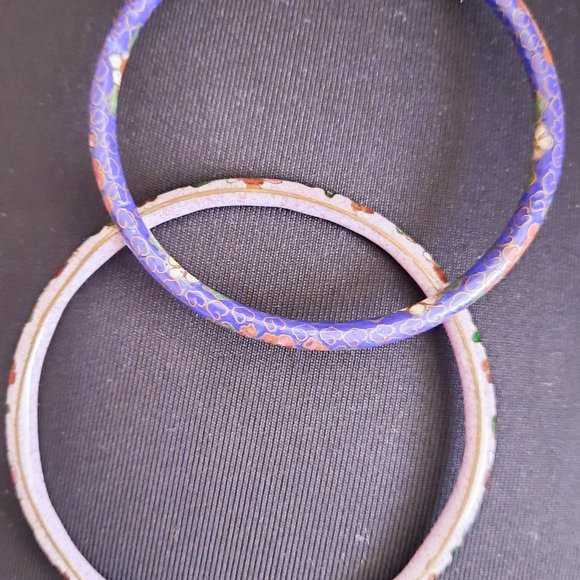 Vintage Jewelry - Beautiful Floral Pattern Bracelet set 🎆